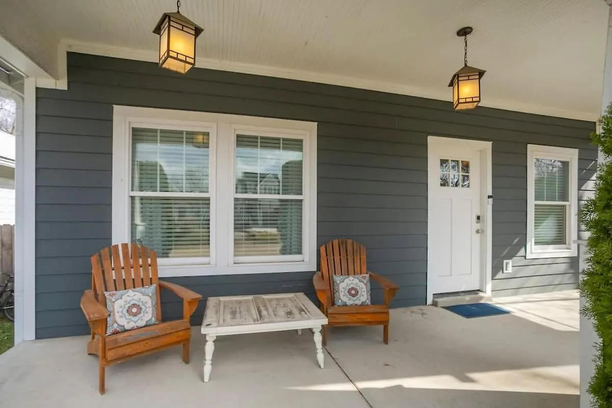 July Discount! Cottage Close To Downtown, Yard Nashville 0*,