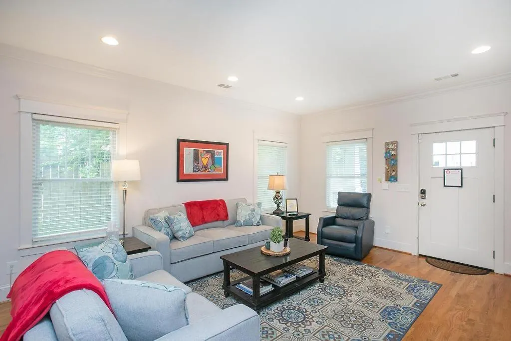 Holiday home July Discount! Cottage Close To Downtown, Yard Nashville